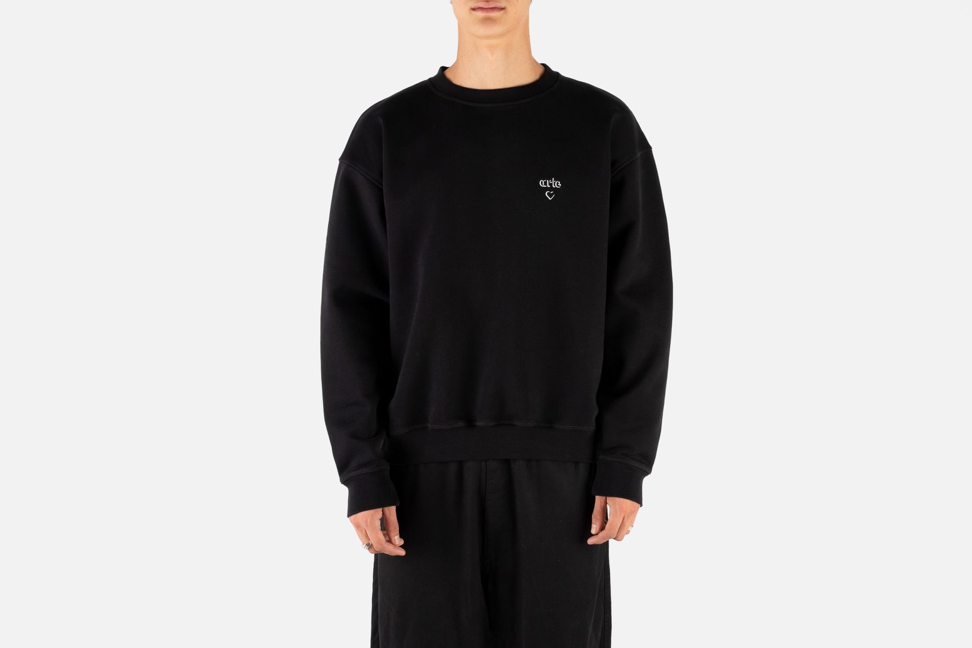 Arte Heart Crewneck 