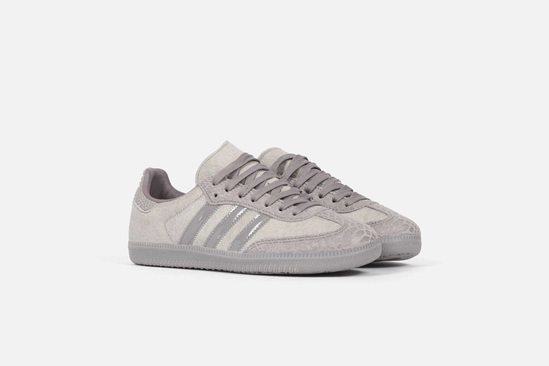 adidas gazelle silver green womens Samba OG Womens Lifestyle Shoes (Wonder Taupe/White/Gum) main image 1