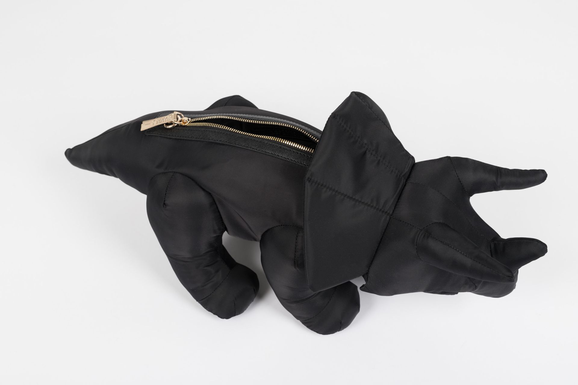 Maison Mihara Yasuhiro 'DOLLS' Triceratops Shoulder Bag Maison Mihara Yasuhiro 'DOLLS' Triceratops Shoulder Bag
