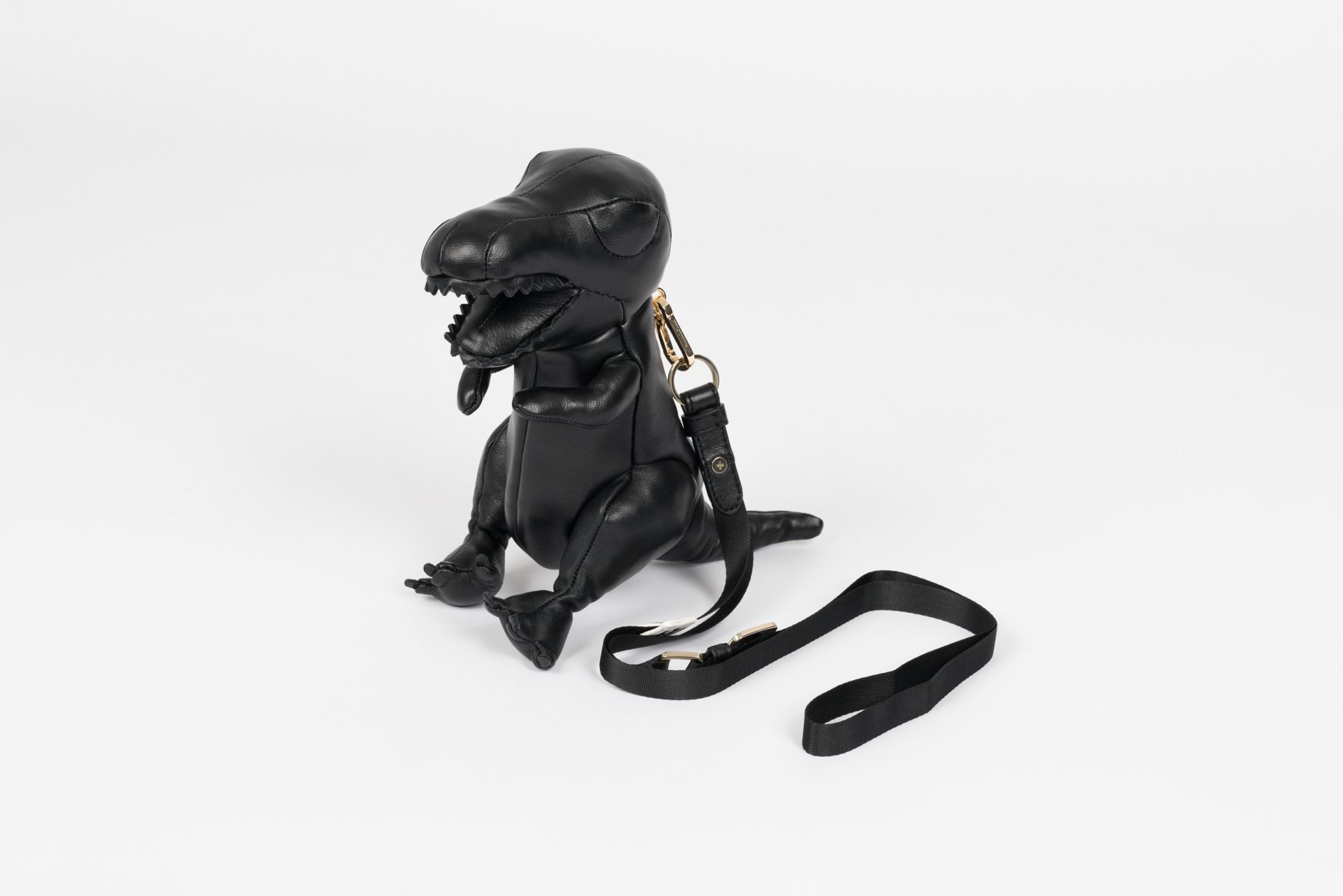 国内発送☆MIHARA YASUHIRO☆DOLLS T-REX Mini Bag/BLACK Maison MIHARA YASUHIRO ONLINE STORE（メゾンミハラヤスヒロ