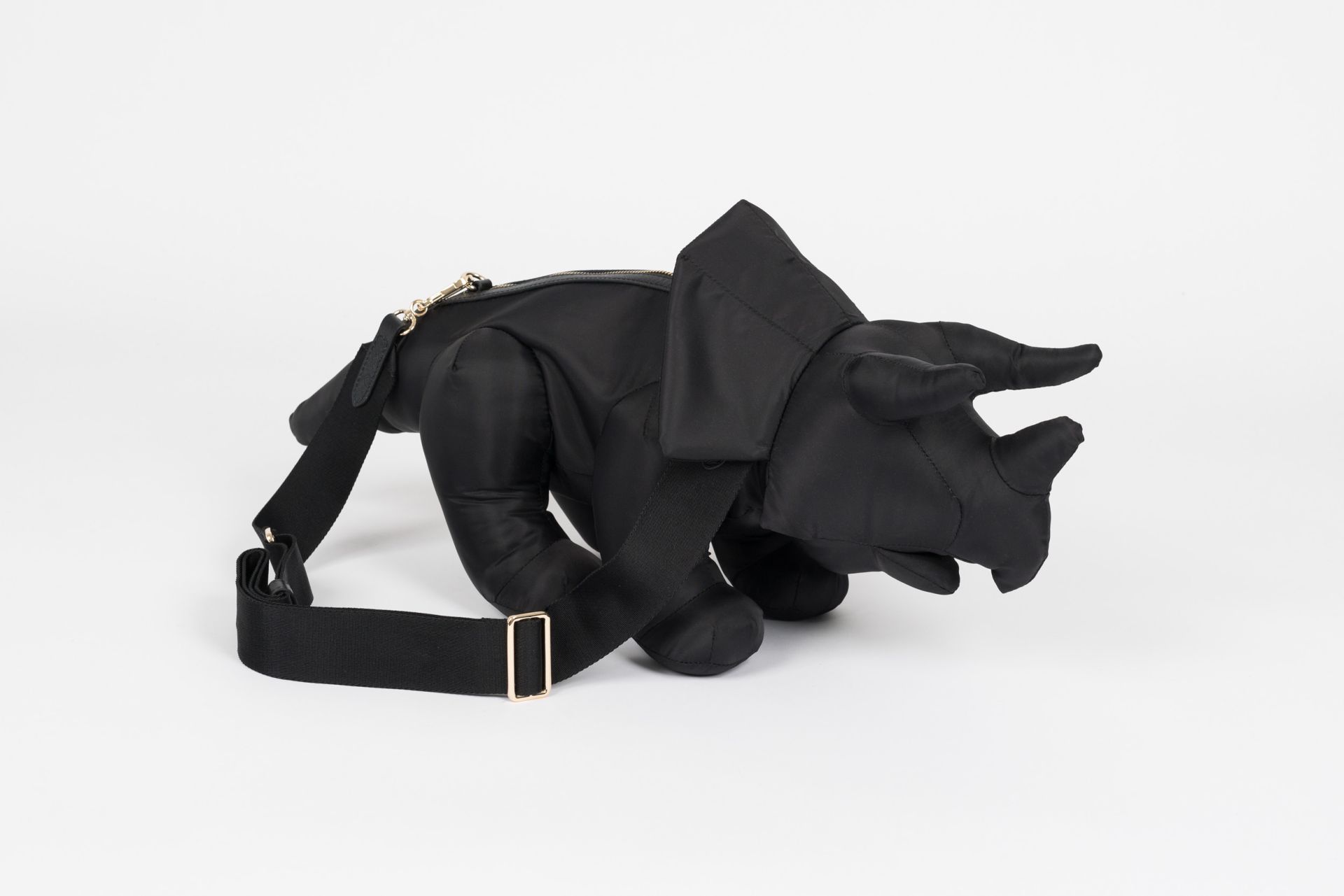 Maison Mihara Yasuhiro 'DOLLS' Triceratops Shoulder Bag