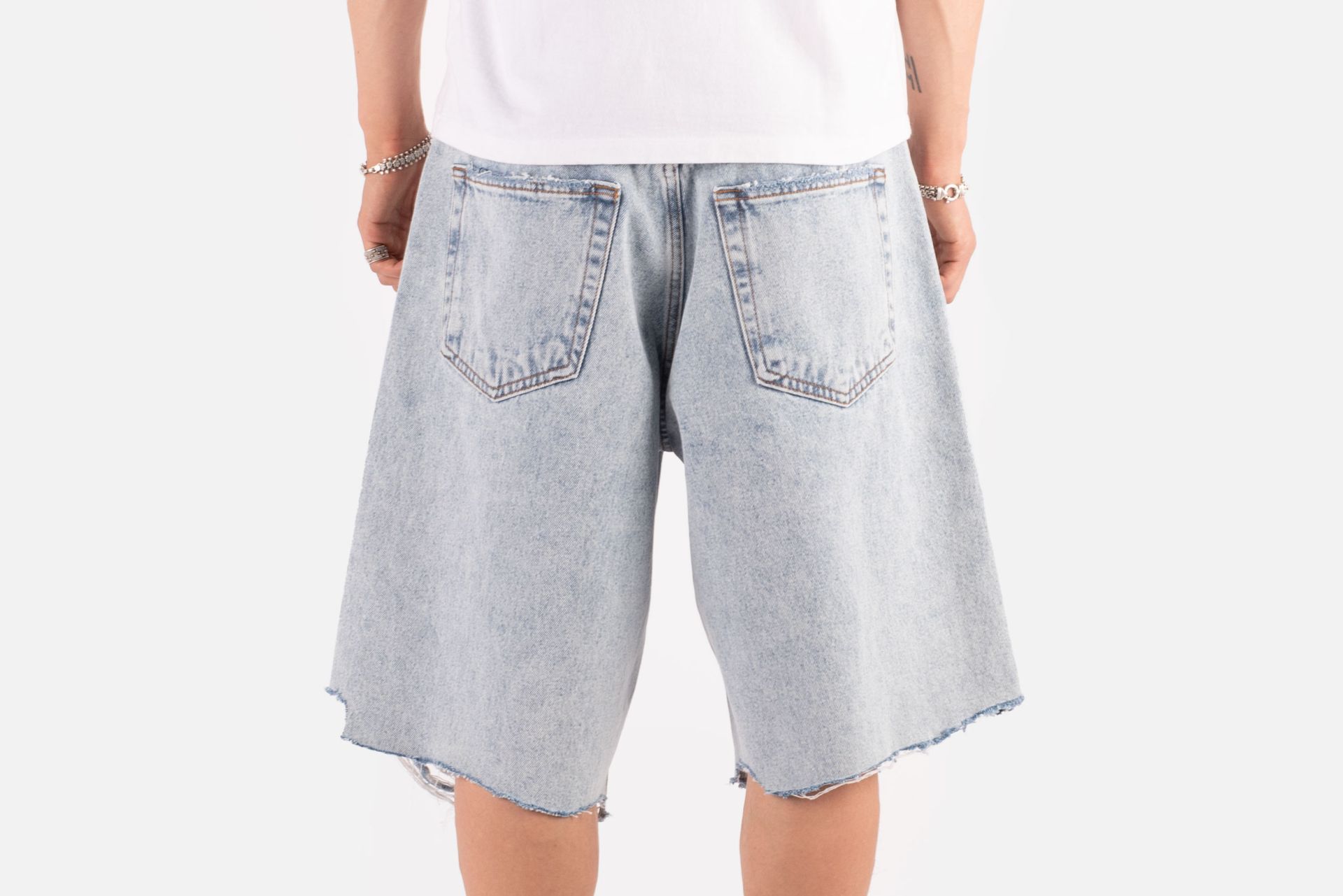 Frayed Baggy Shorts