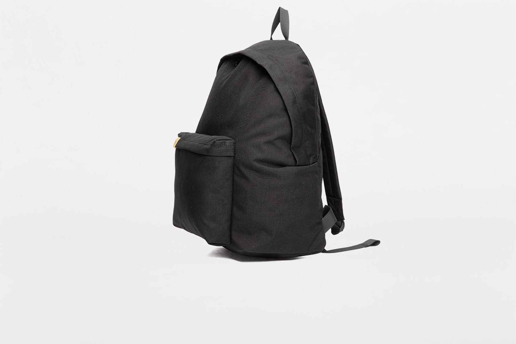 visvim_cordura_rucksack_22l_bl