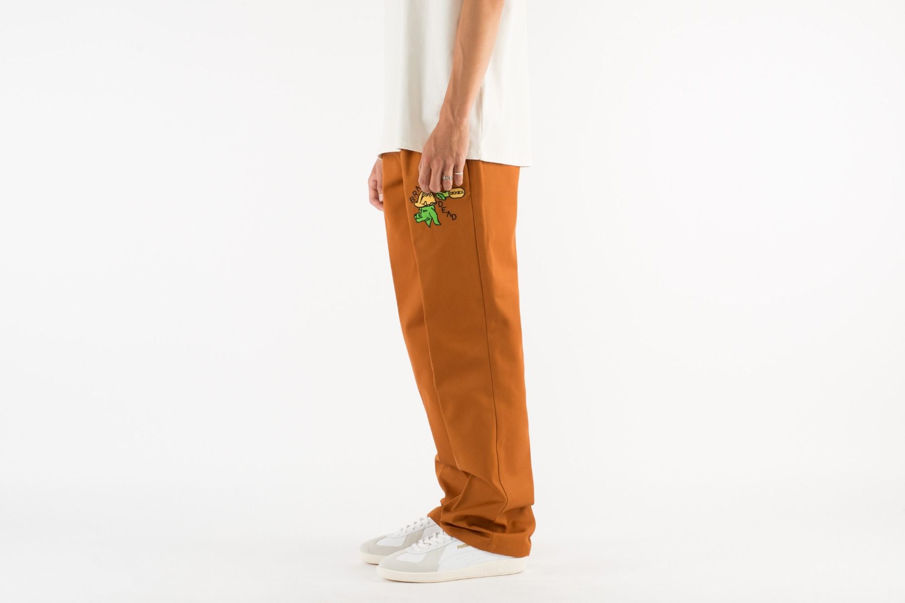 Brain Dead × Dickies パッチワークワークパンツ Dickies × BRAIN DEAD、コラボコレクション誕生 | HIGHSNOBIETY
