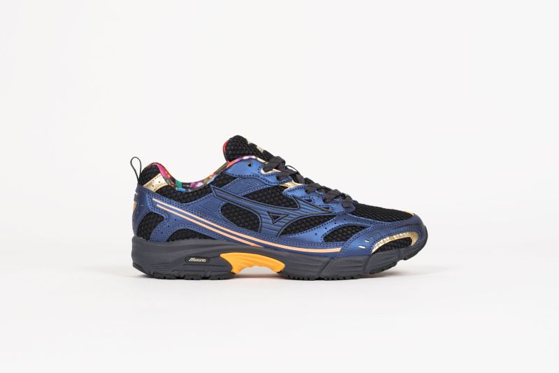 Article by Mizuno Article by Mizuno